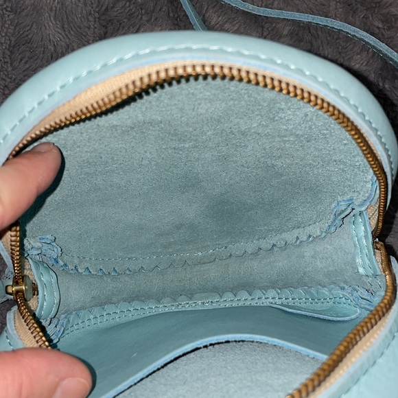 Portland Leather Light Blue Crossbody Bag - Picture 8 of 10